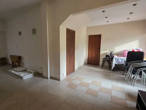 Casa en Venta en Bernal Oeste, USD 210.000