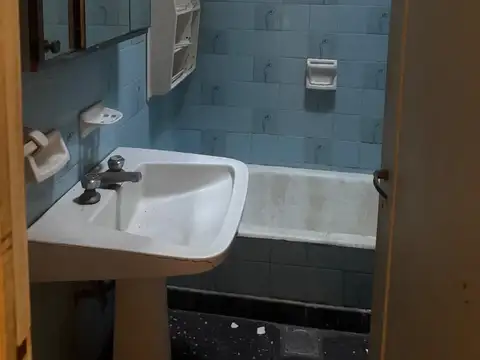 Depto Tipo Casa en Venta con 1 cocheras