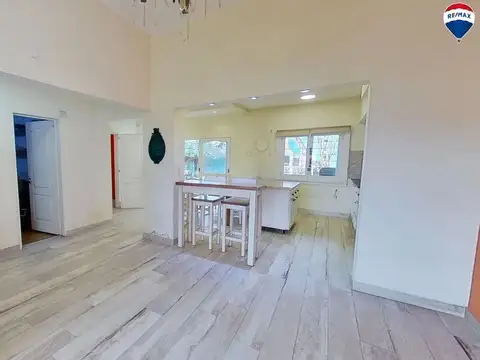 Casa en Venta con 1 cochera