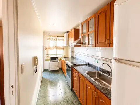 VENTA DEPTO. 3 AMB.CON COCHERA  EN TORRE DE FIERRO