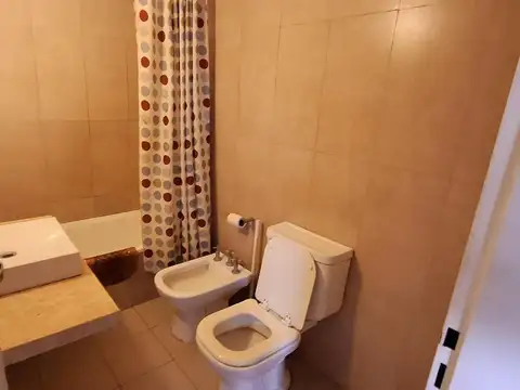 Depto Tipo Casa 4 ambientes con 1 baño