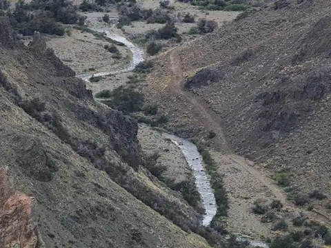 Estancia en Esquel, Productivo, Forestal, Caza y Pesca, Recreativo, a solo 20´de aeropuerto.