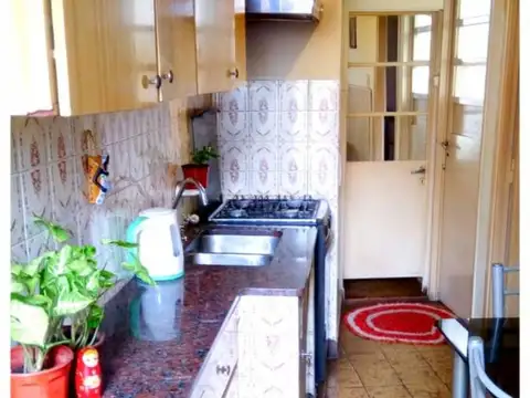 Venta Departamento 2 ambientes. Lomas del Mirador