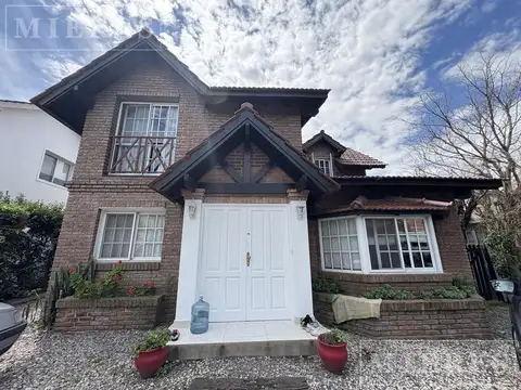 Casa en venta barrio Los Olmos Benavidez