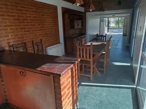 ALQUILER CASA 3 DORM, BARRIO CAPELLAN, CIPOLLETTI, RIO NEGRO