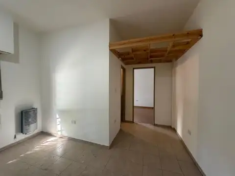 DEPARTAMENTO EN ALQUILER DE 2 AMBIENTES EN PLANTA BAJA