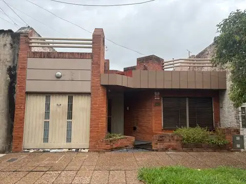 Casa - Venta - Argentina, Avellaneda - Reconquista 2080