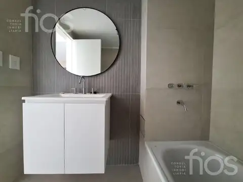 VENTA LOFT A ESTRENAR CON BALCON Y AMENITIES EN ABASTO