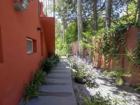 Casa en Venta en San Isidro Vías / Rolon, USD 950.000
