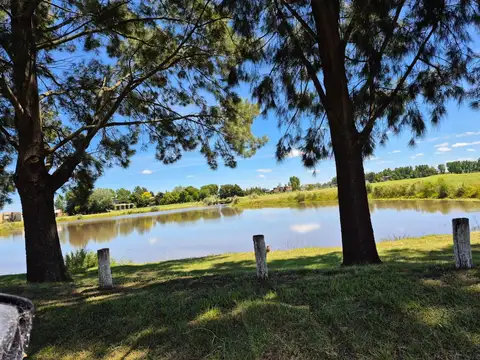 Oportunidad de lote en Puerto Chascomus con Escritura