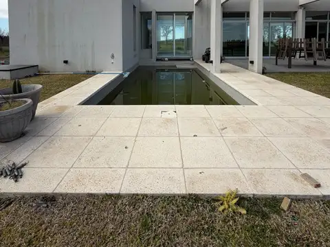 Casa 4 amb Gral Rodriguez Barrio Norte Financia