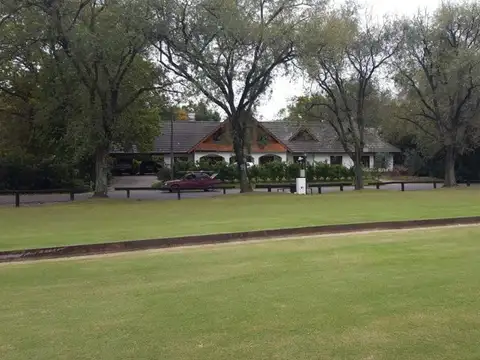 Casa en venta frente al polo- Tortugas C.C