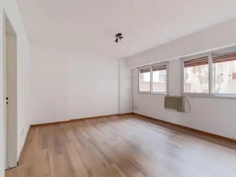 Avenida Pueyrredón 1300, Piso 2