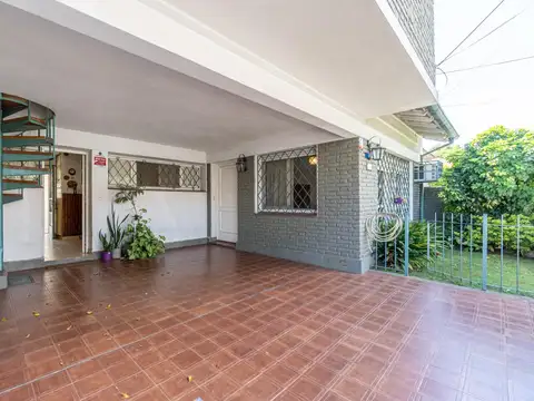 Manuela Pedraza al 3500