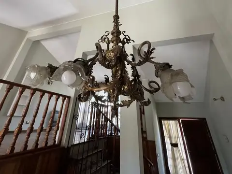 Casa en Venta en Coronel Dorrego, USD 225.000