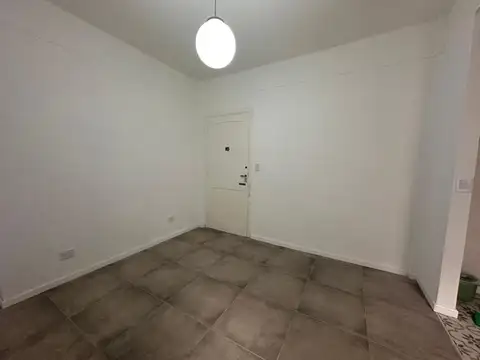 Av. Juan B. Alberdi 677 , Piso 1