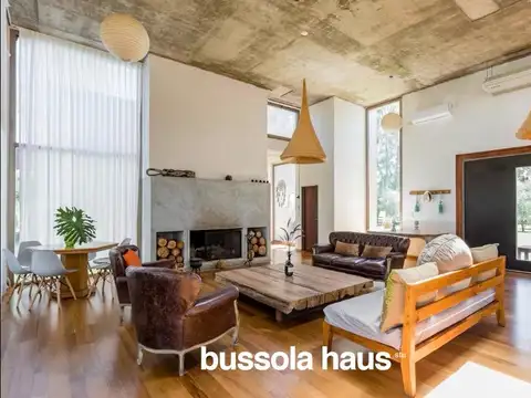 Casa en Venta de 5 dormitorios