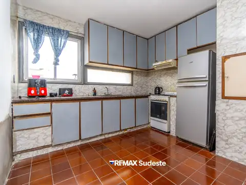 VENTA  CASA 3 PISOS Bo. PEDRO PICO
