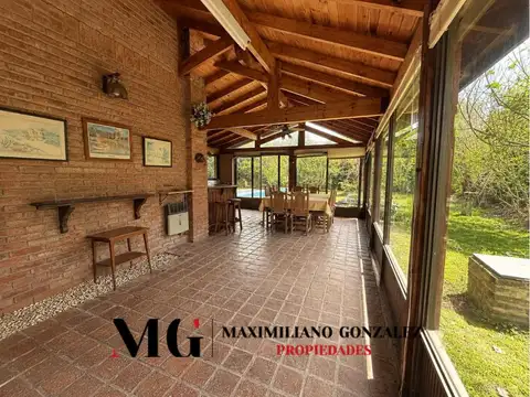 Casa 5 ambientes con 3 baños