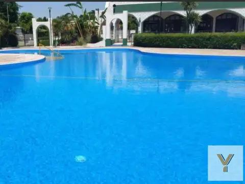 Las Brisas Country Club