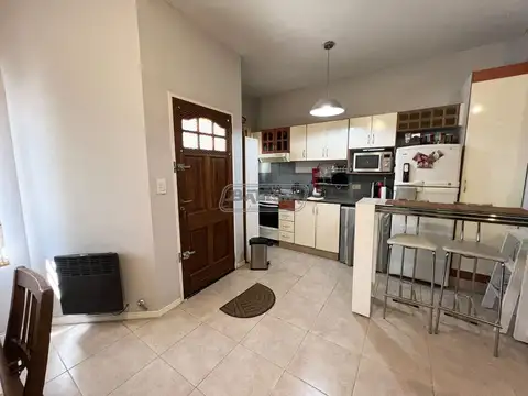 Castelli 800, Piso pb