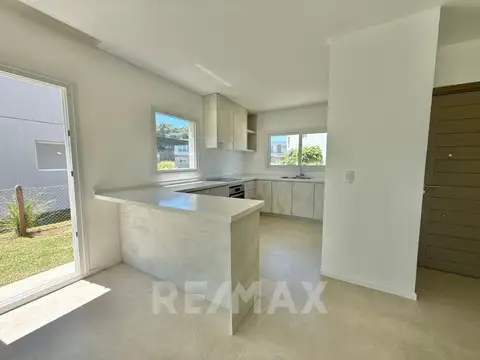 Pilara, Panamericana km 56,5, Pilar 100