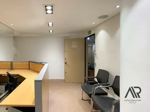 Oficina Monoambiente con 2 baños