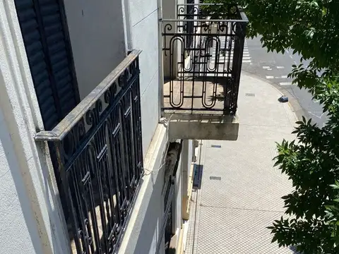 PICHINCHA: Amplia Planta Alta Antigüa Reciclada | IDEAL USO PROFESIONAL