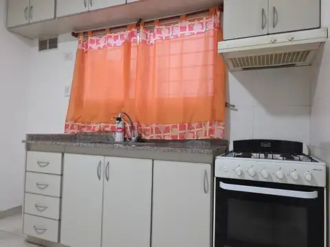 Departamento en Alquiler en Caseros, $ 530.000