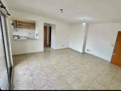 Departamento en Alquiler en Moron Sur, $ 500.000