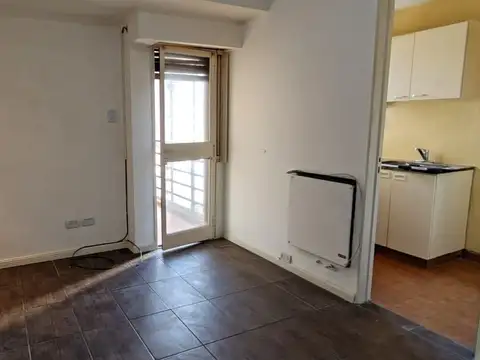 Departamento 2 Amb Lateral, Coc Sep - Balcon-  Lavalle y Av Medrano