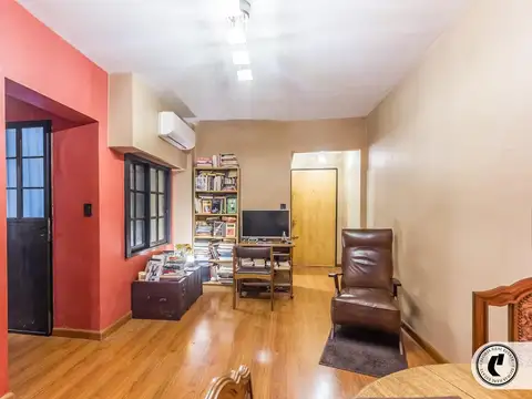 IMPECABLE DEPARTAMENTO 2 AMBIENTES RECICLADO A NUEVO EN VILLA CRESPO