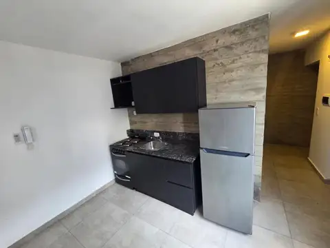 Departamento en Alquiler en Abasto, $ 350.000