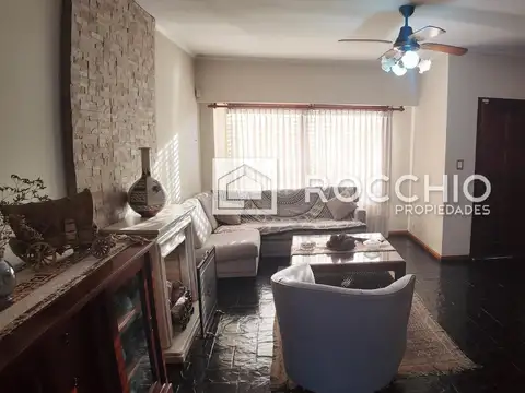 Casa en Venta en Jose Leon Suarez, USD 140.000