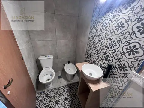 VENTA-Departamento en planta baja de 3 ambientes -Ramos Mejia-ACEPTA PERMUTA- APTO CREDITO