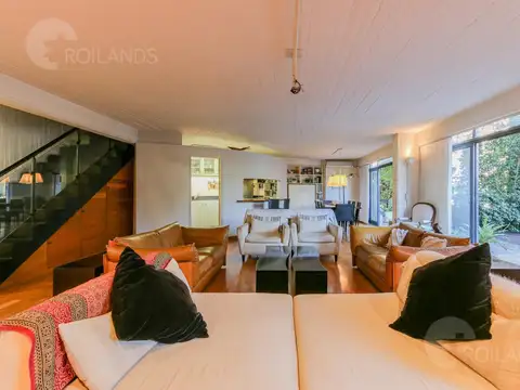 Concepcion Arenal al 2900