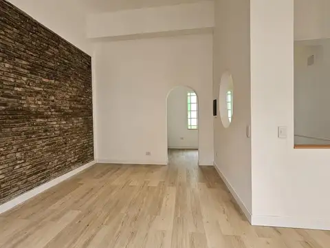 Depto Tipo Casa en Venta de 5 ambientes