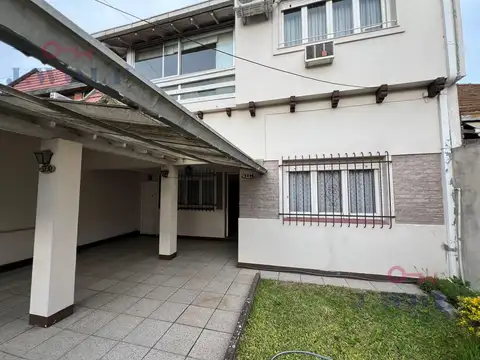 Depto Tipo Casa en Venta de 4 ambientes