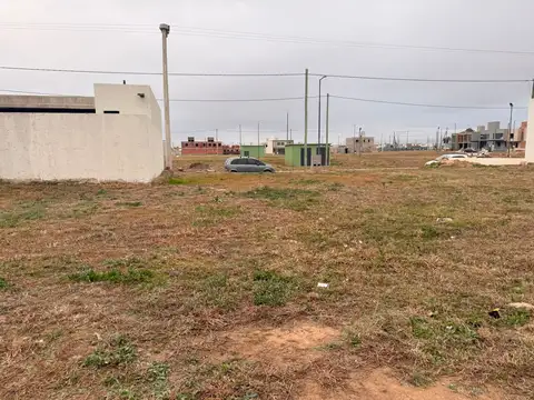 VENTA LOTE CENTRAL FONDO NORTE CUESTAS MANANTIALES
