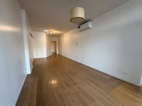 Departamento en Alquiler en Villa Ortuzar, $ 800.000