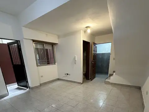 Depto Tipo Casa en Alquiler al Norte