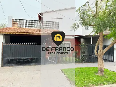 Casa en  VENTA MORENO TRUJUI APTO CREDITO - mas Departamento P.A.