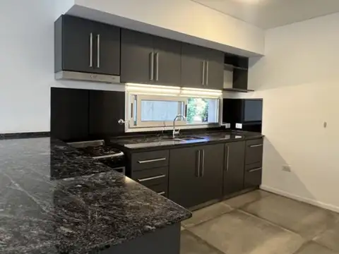 Departamento en Alquiler en Quilmes, $ 2.000.000