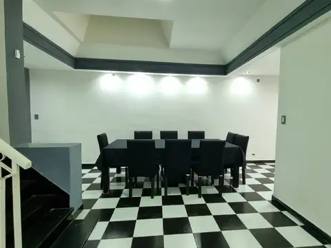 Depto Tipo Casa en Venta 9 años