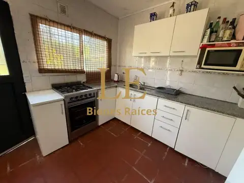 CASA A LA VENTA EN BENAVIDEZ