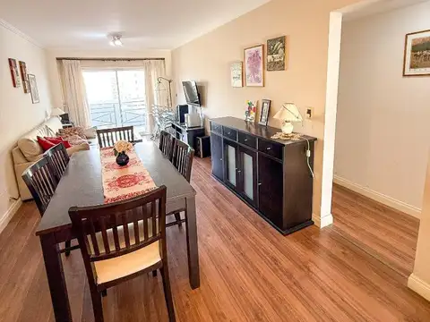 Departamento 3 ambientes con 2 baños