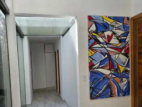 Casa 3 ambientes con 2 baños
