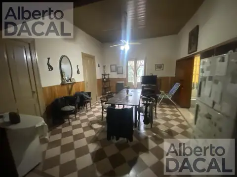 Local en Venta 60 años
