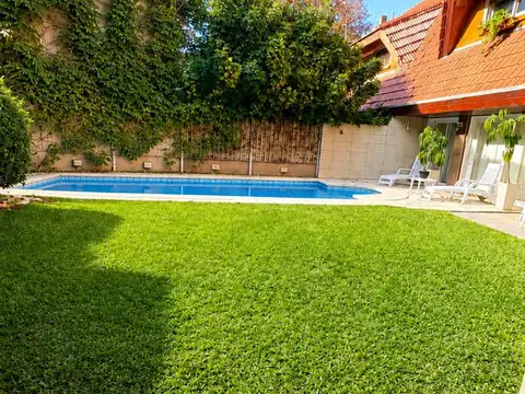 Casa en Alquiler en Paternal, USD 6.000