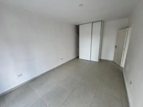 Departamento en Alquiler en San Antonio De Padua, $ 550.000